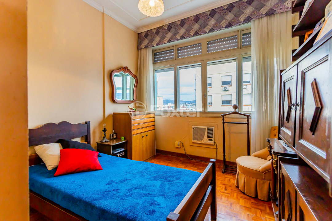 Apartamento à venda com 4 quartos, 195m² - Foto 32