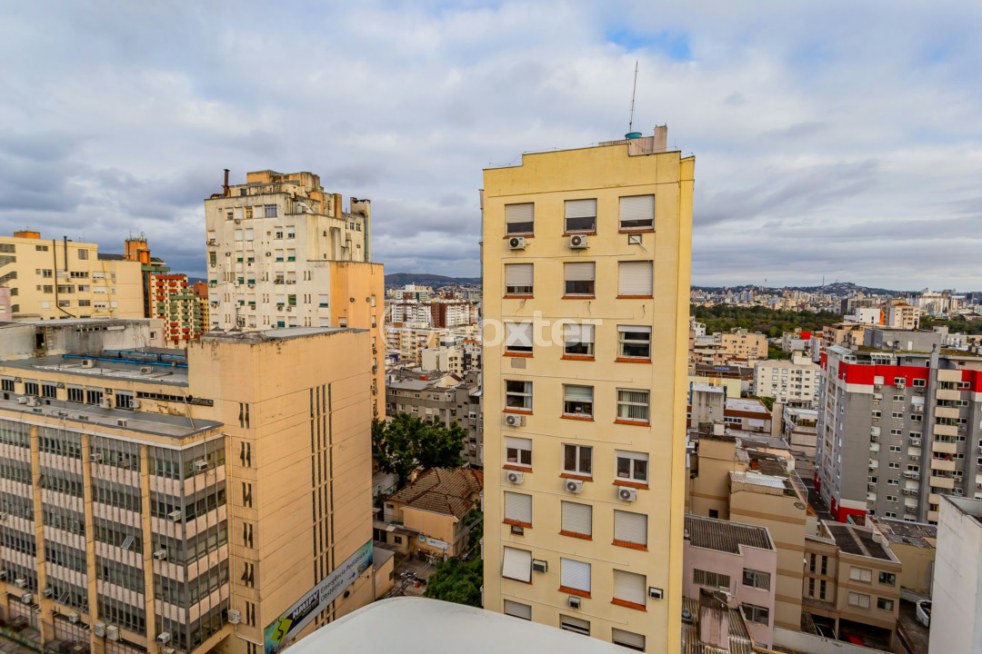 Apartamento à venda com 4 quartos, 195m² - Foto 33