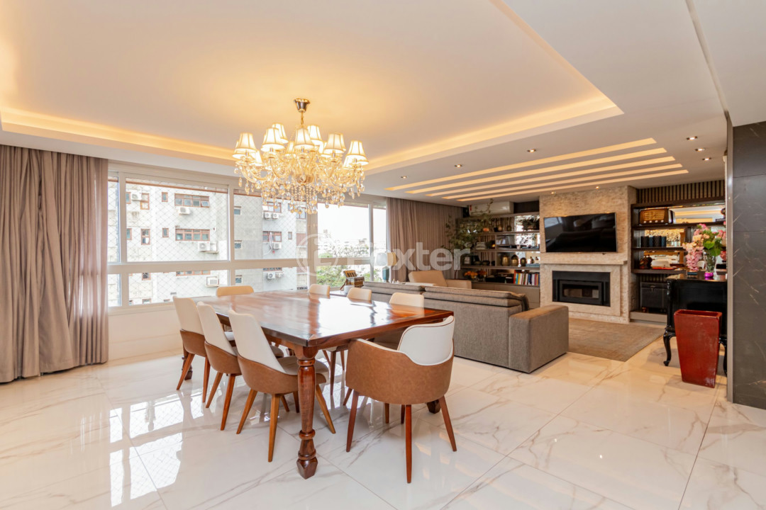 Apartamento à venda com 3 quartos, 209m² - Foto 1