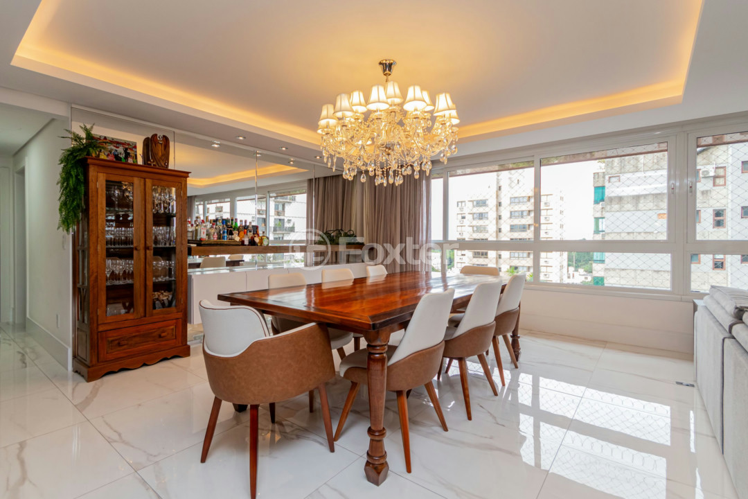 Apartamento à venda com 3 quartos, 209m² - Foto 6