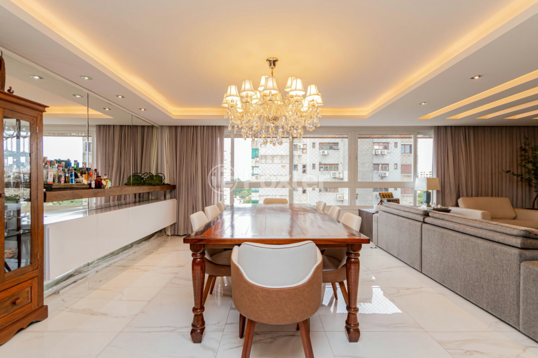 Apartamento à venda com 3 quartos, 209m² - Foto 5