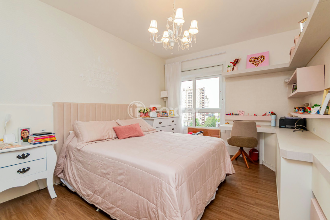 Apartamento à venda com 3 quartos, 209m² - Foto 16