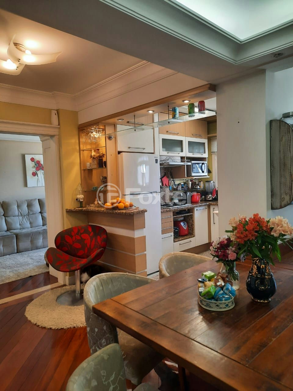 Apartamento à venda com 3 quartos, 122m² - Foto 2