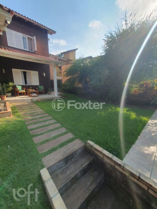 Casa à venda com 4 quartos, 266m² - Foto 3