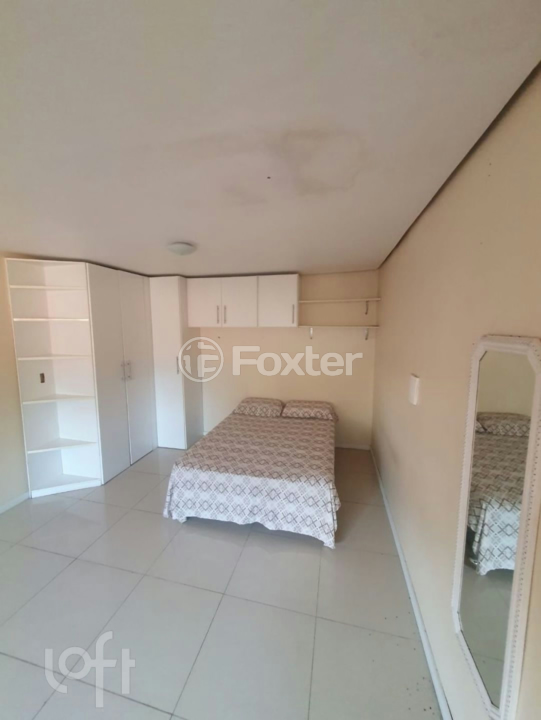 Casa à venda com 4 quartos, 266m² - Foto 19