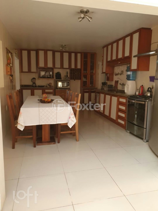 Casa à venda com 4 quartos, 266m² - Foto 30