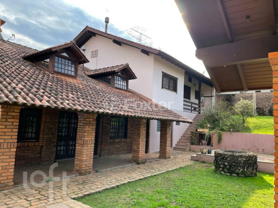 Casa à venda com 5 quartos, 426m² - Foto 3