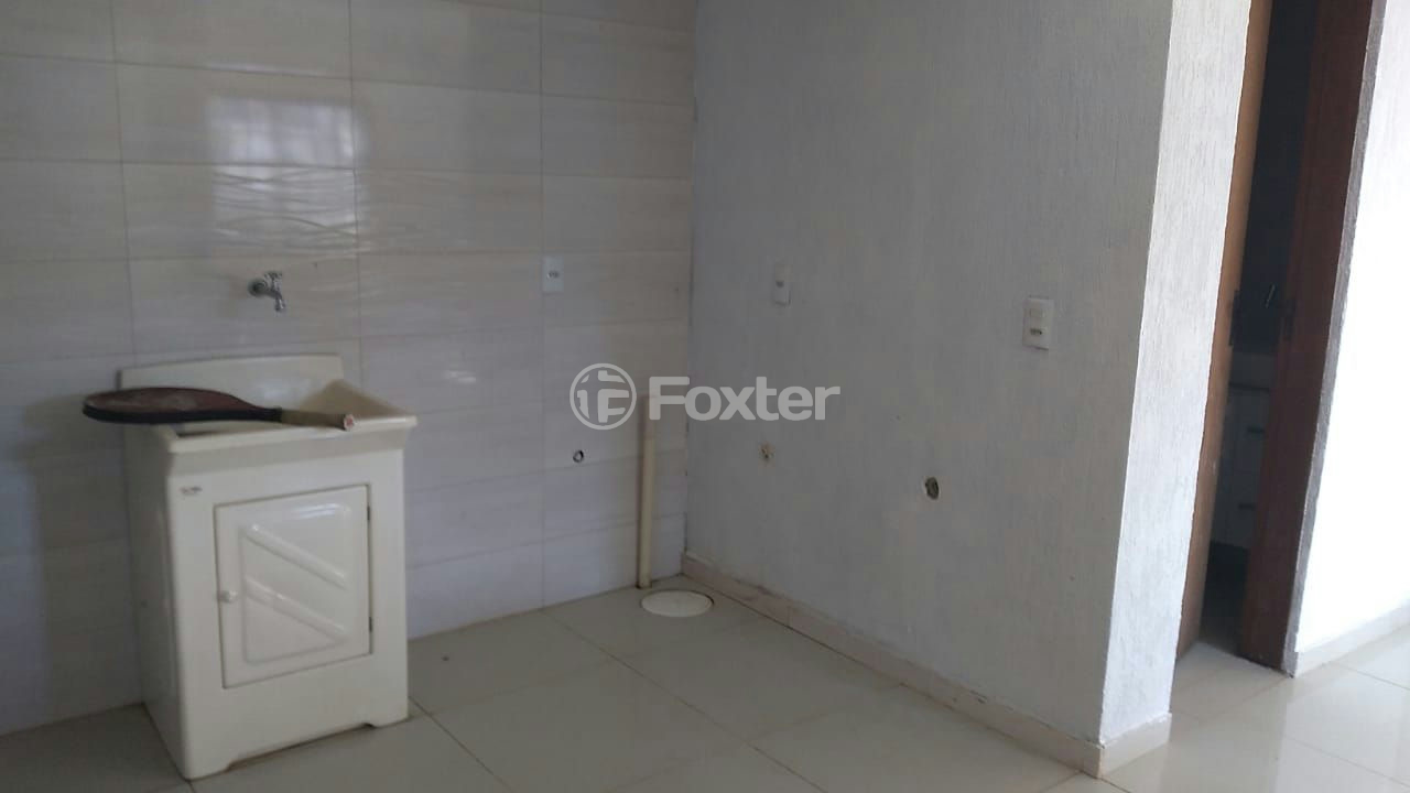 Casa de Condomínio à venda com 4 quartos, 220m² - Foto 12