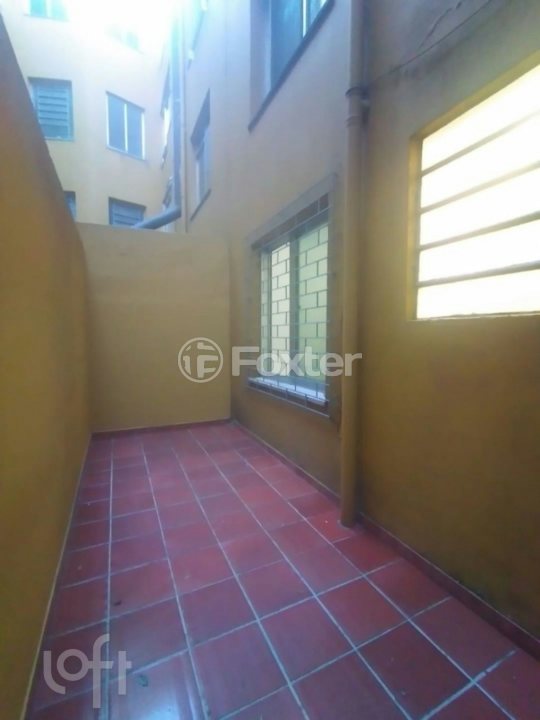 Apartamento à venda com 2 quartos, 82m² - Foto 3