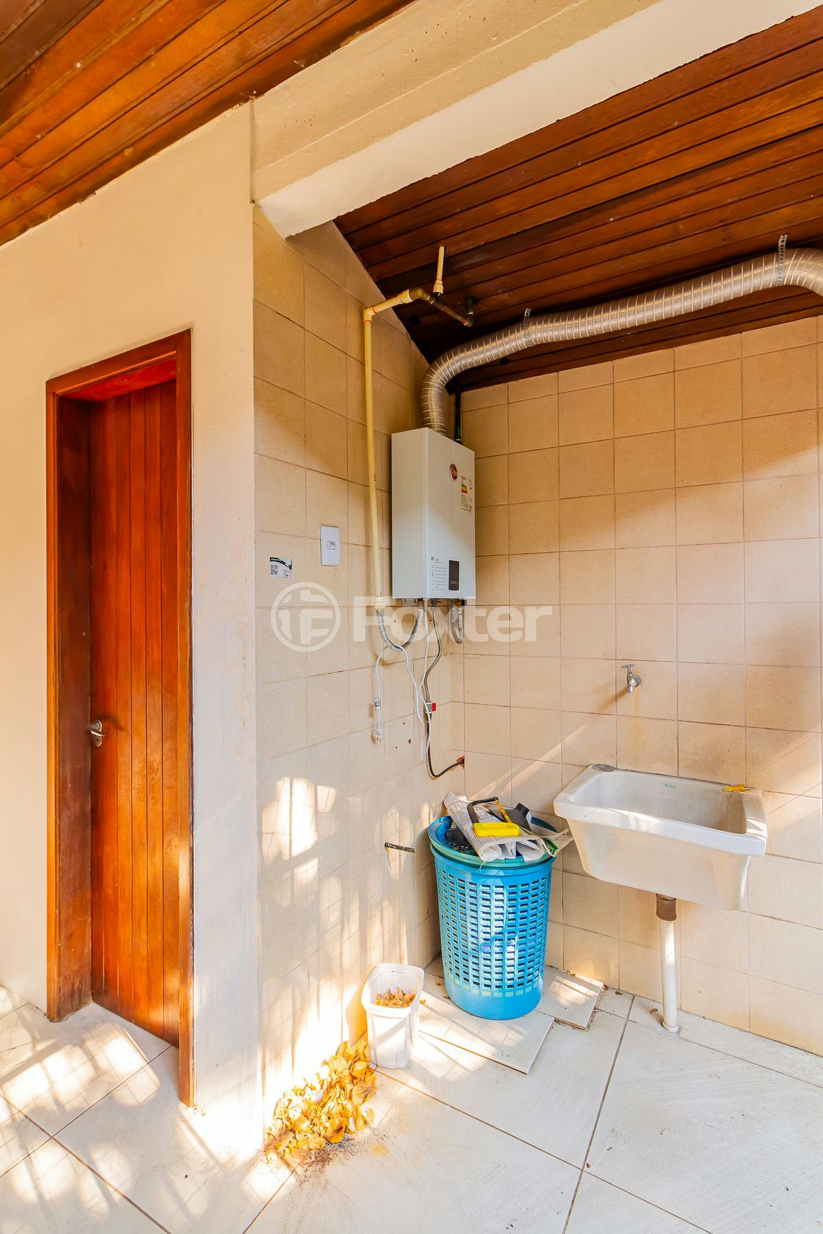 Casa de Condomínio à venda com 5 quartos, 400m² - Foto 18