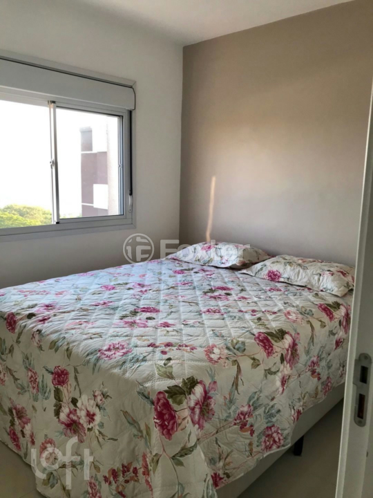 Apartamento à venda com 3 quartos, 75m² - Foto 11