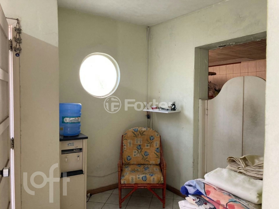 Casa à venda com 2 quartos, 77m² - Foto 4