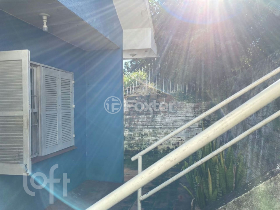 Casa à venda com 2 quartos, 77m² - Foto 2