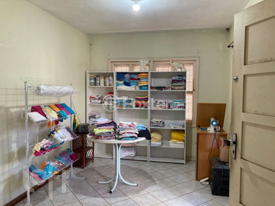 Casa à venda com 2 quartos, 77m² - Foto 6