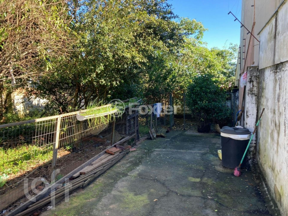 Casa à venda com 2 quartos, 77m² - Foto 10
