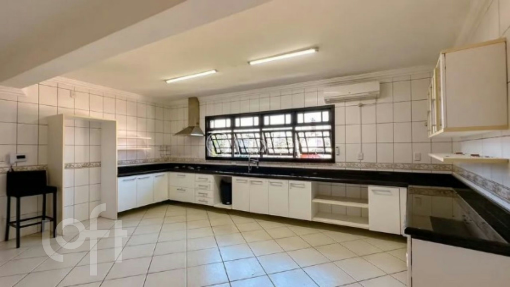 Casa à venda com 4 quartos, 236m² - Foto 19