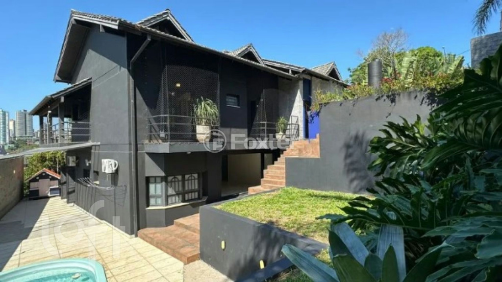 Casa à venda com 4 quartos, 236m² - Foto 38