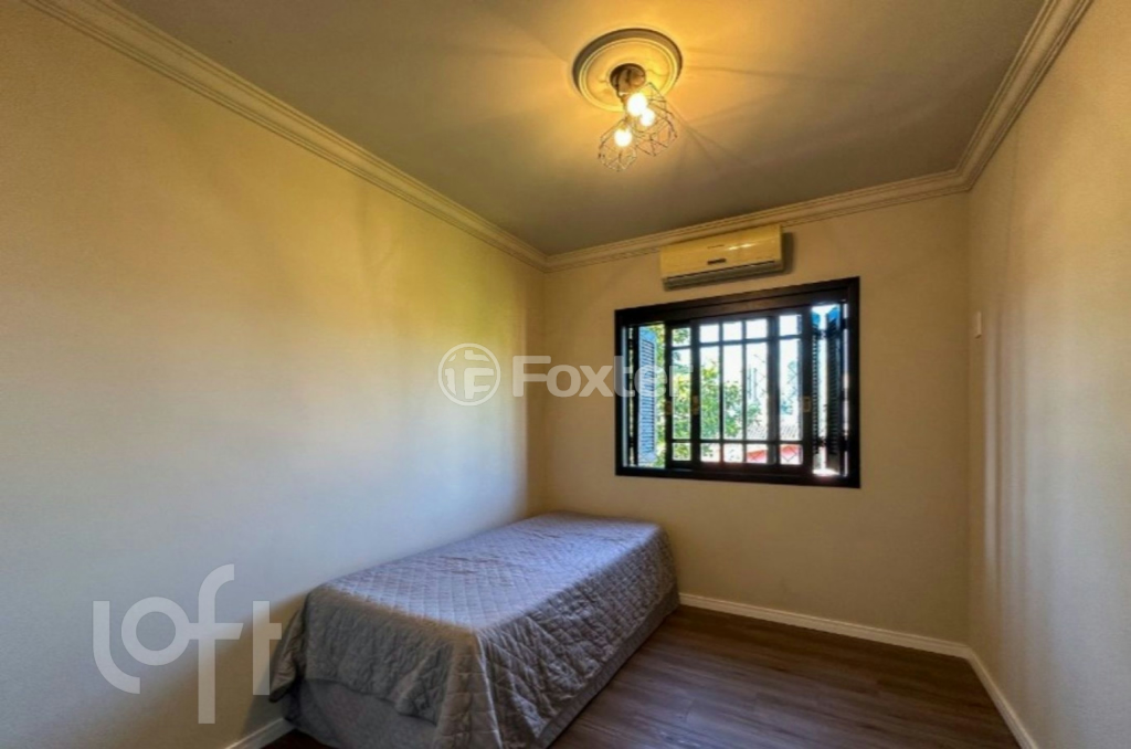 Casa à venda com 4 quartos, 236m² - Foto 15