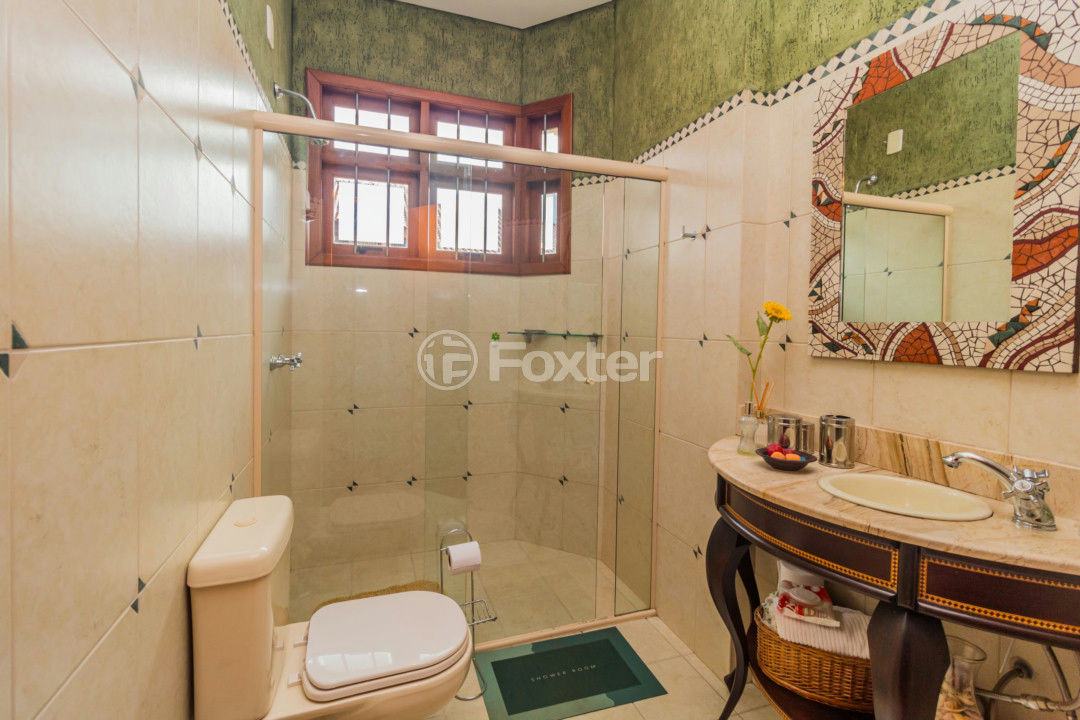 Casa de Condomínio à venda com 4 quartos, 252m² - Foto 21