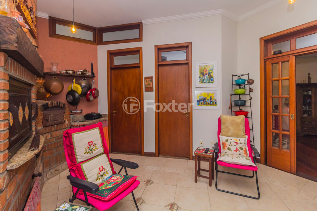 Casa de Condomínio à venda com 4 quartos, 252m² - Foto 7