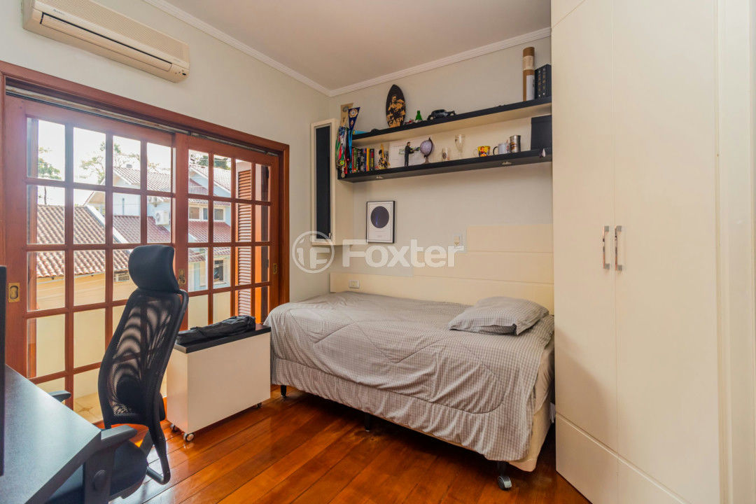Casa de Condomínio à venda com 4 quartos, 252m² - Foto 28