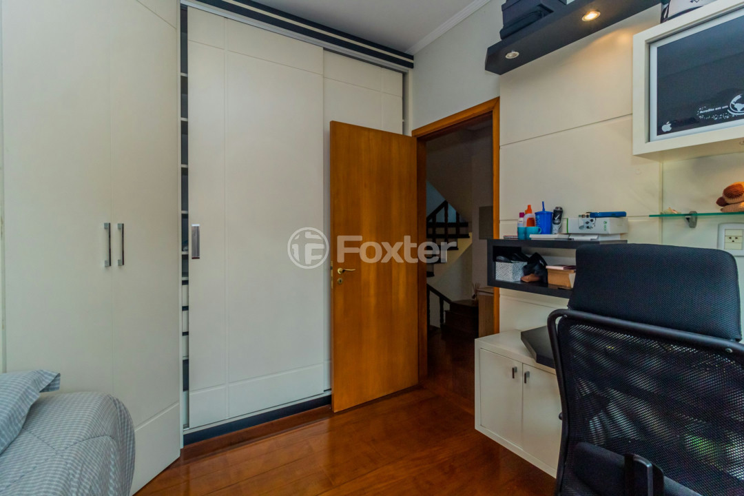 Casa de Condomínio à venda com 4 quartos, 252m² - Foto 27