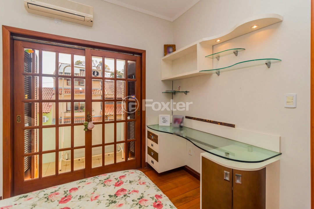 Casa de Condomínio à venda com 4 quartos, 252m² - Foto 34