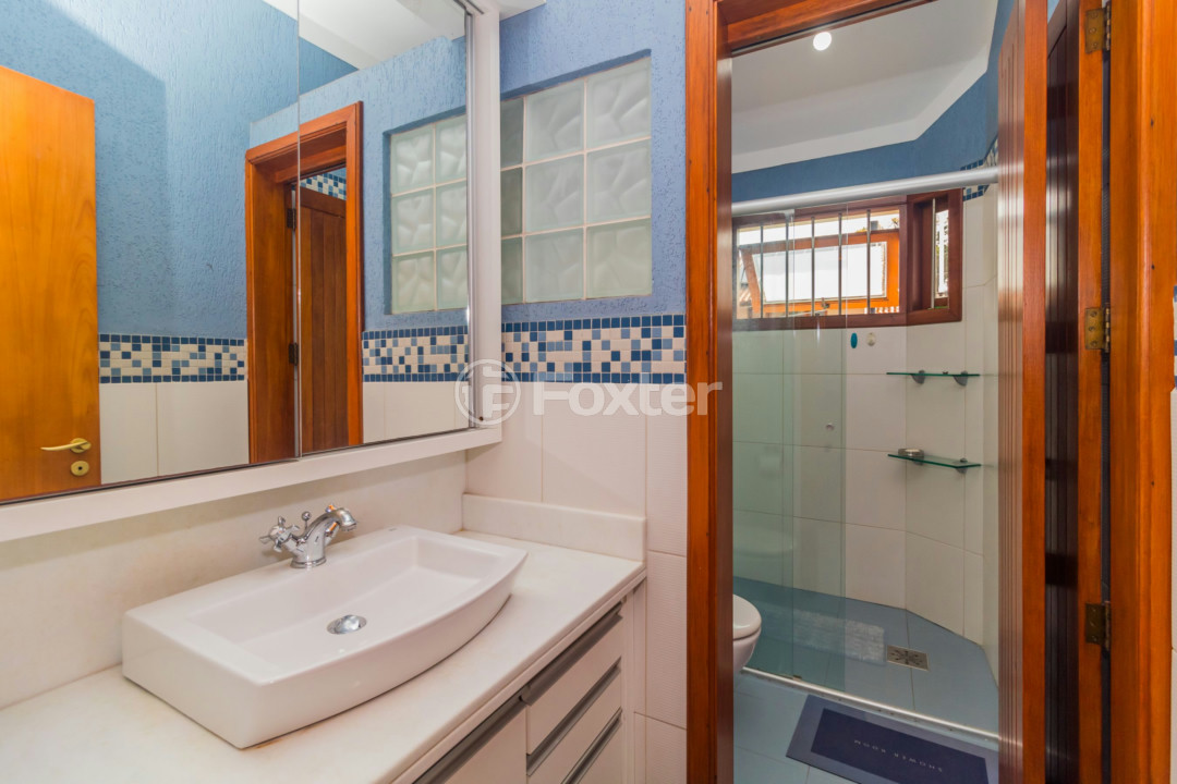 Casa de Condomínio à venda com 4 quartos, 252m² - Foto 36