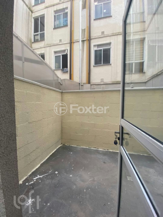 Apartamento à venda com 2 quartos, 47m² - Foto 4