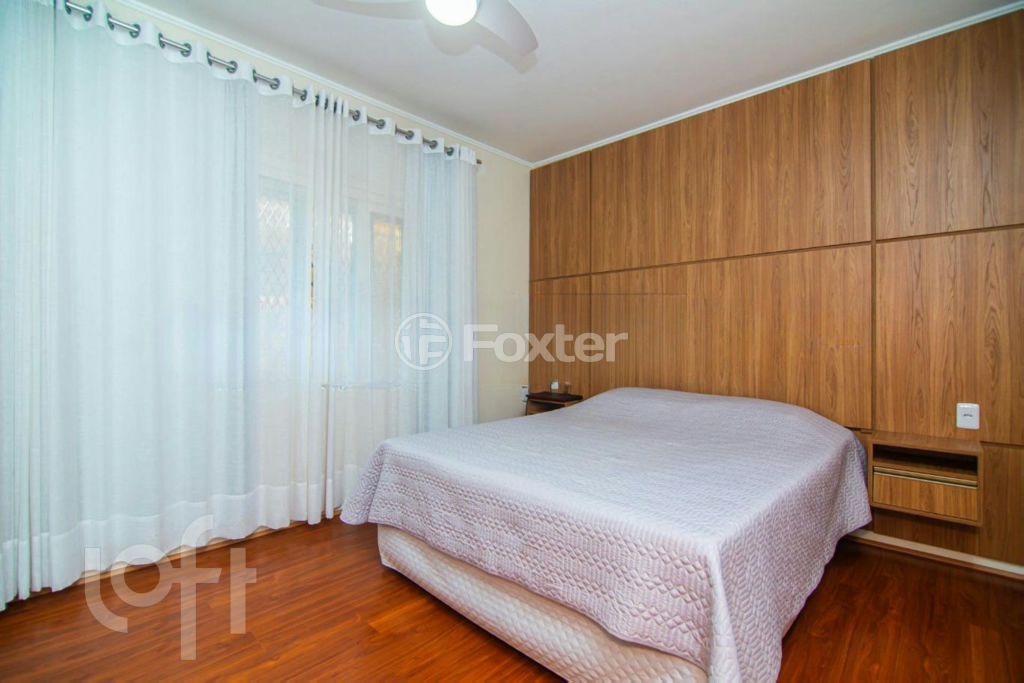 Casa à venda com 3 quartos, 153m² - Foto 2