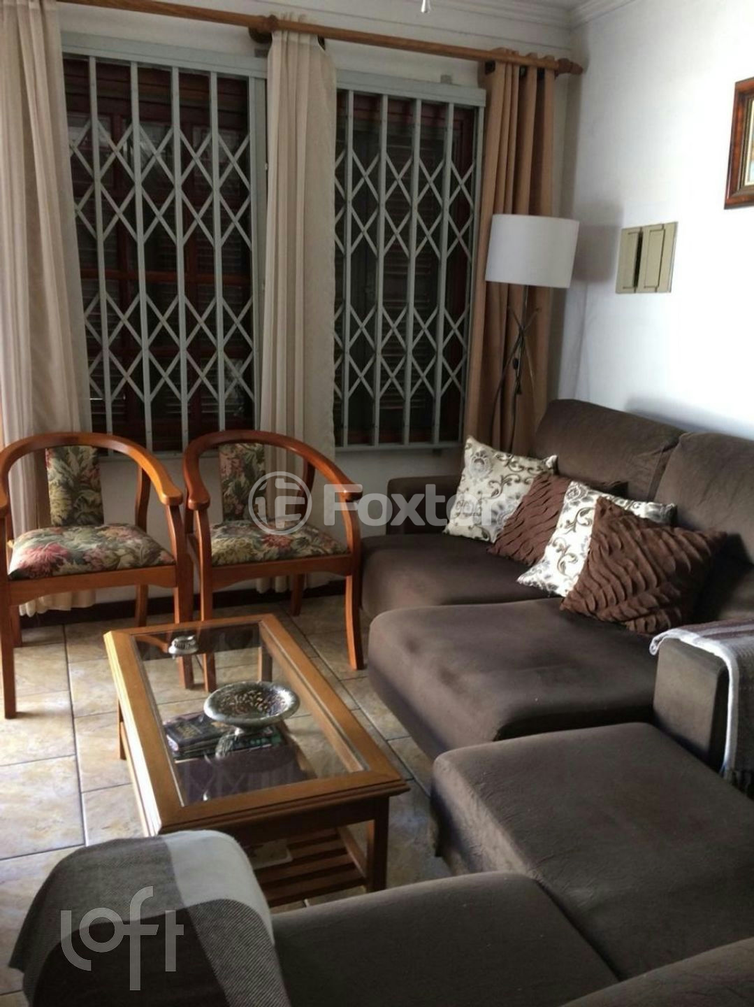 Casa à venda com 2 quartos, 85m² - Foto 1