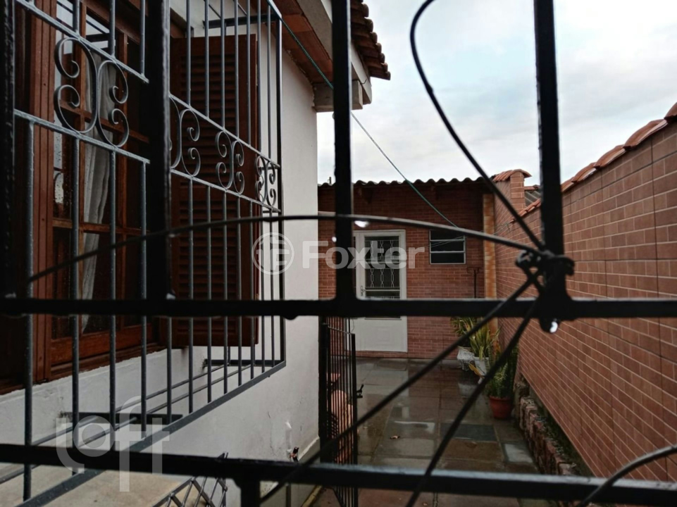 Casa à venda com 2 quartos, 85m² - Foto 9
