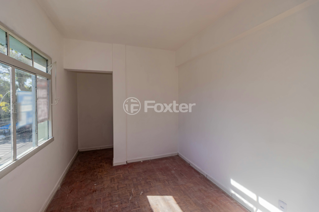 Apartamento à venda com 1 quarto, 34m² - Foto 2