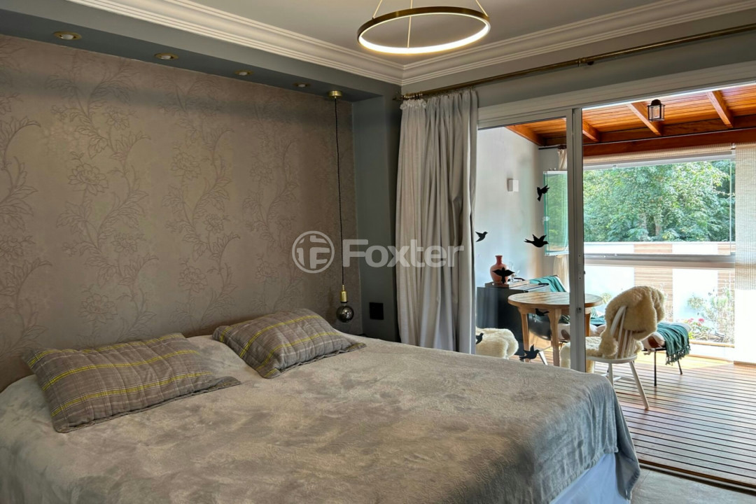 Casa de Condomínio à venda com 3 quartos, 265m² - Foto 13