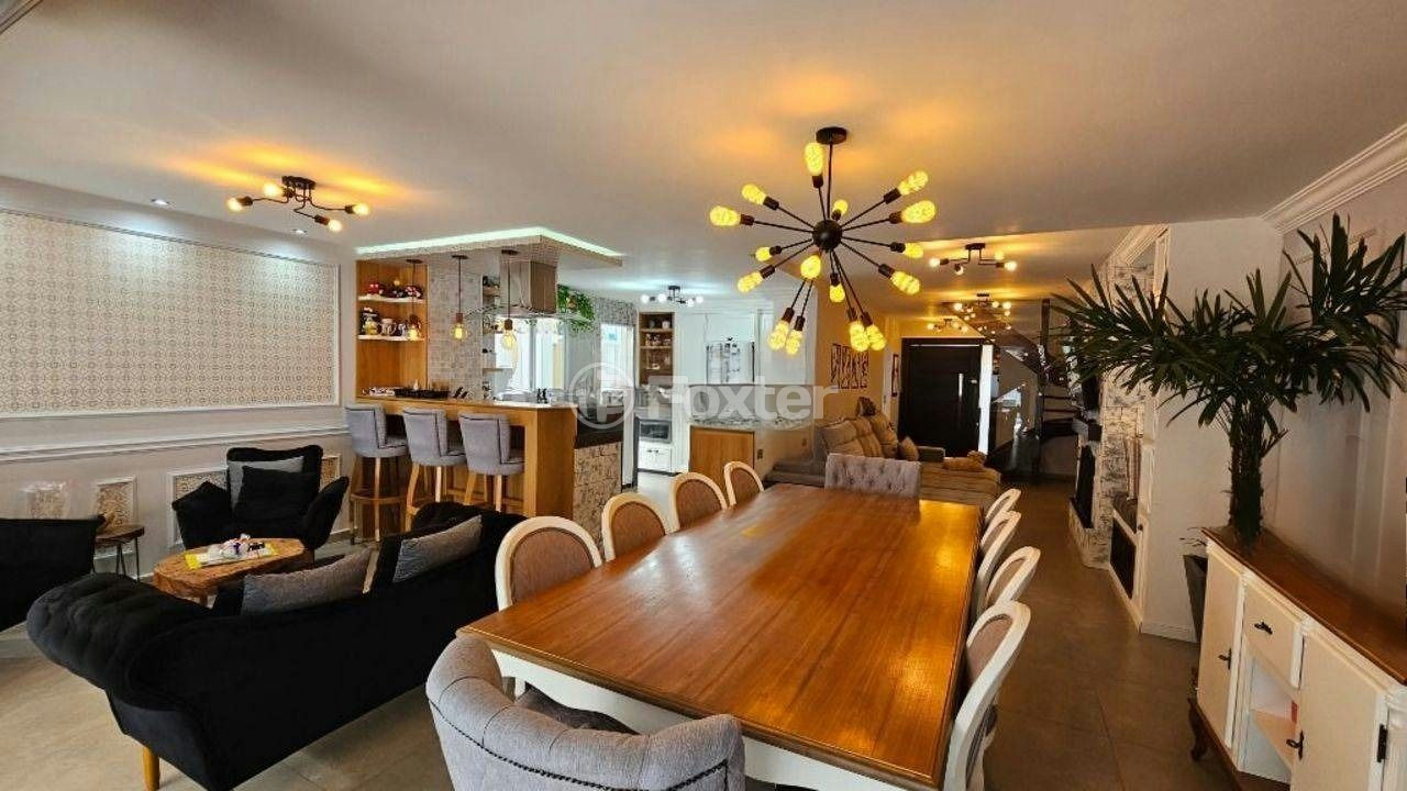 Casa de Condomínio à venda com 3 quartos, 265m² - Foto 1