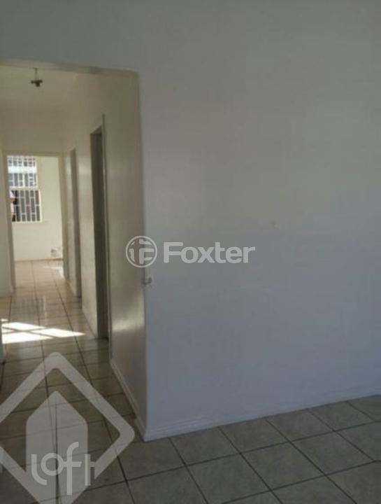 Casa à venda com 2 quartos, 90m² - Foto 3