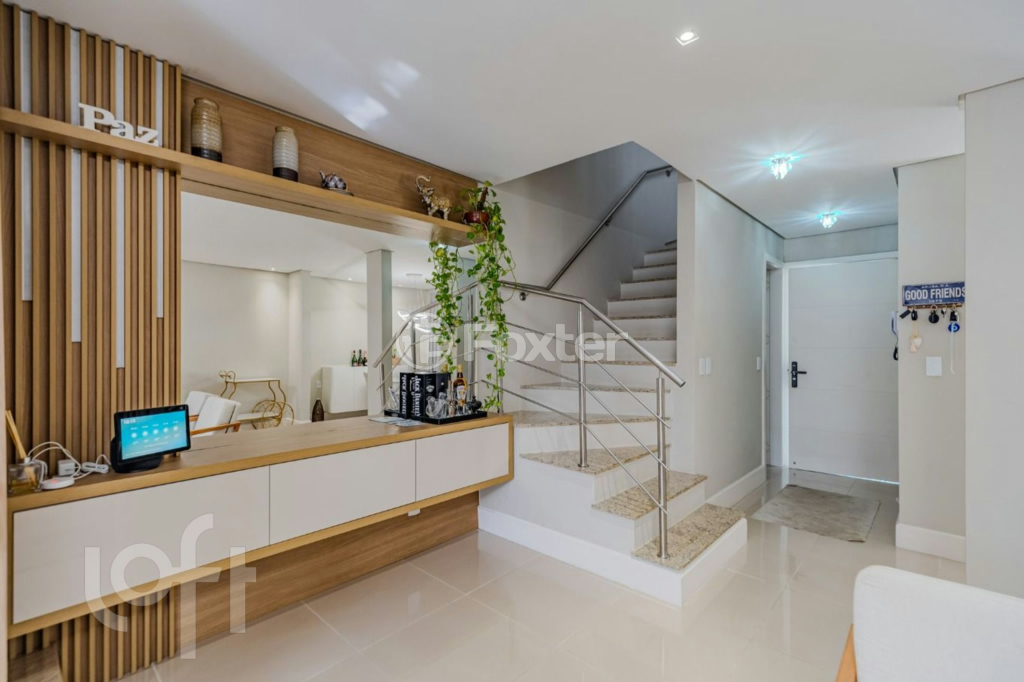 Casa de Condomínio à venda com 4 quartos, 190m² - Foto 2