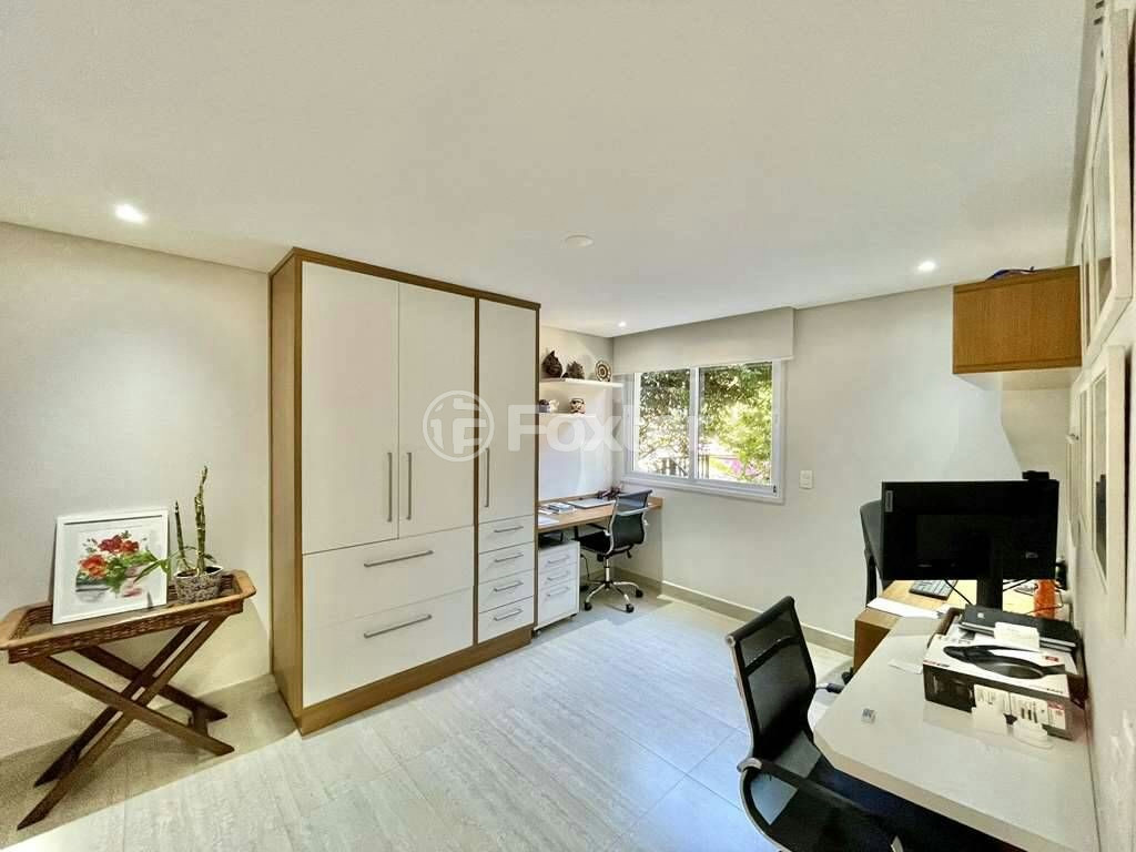 Casa de Condomínio à venda com 3 quartos, 453m² - Foto 8