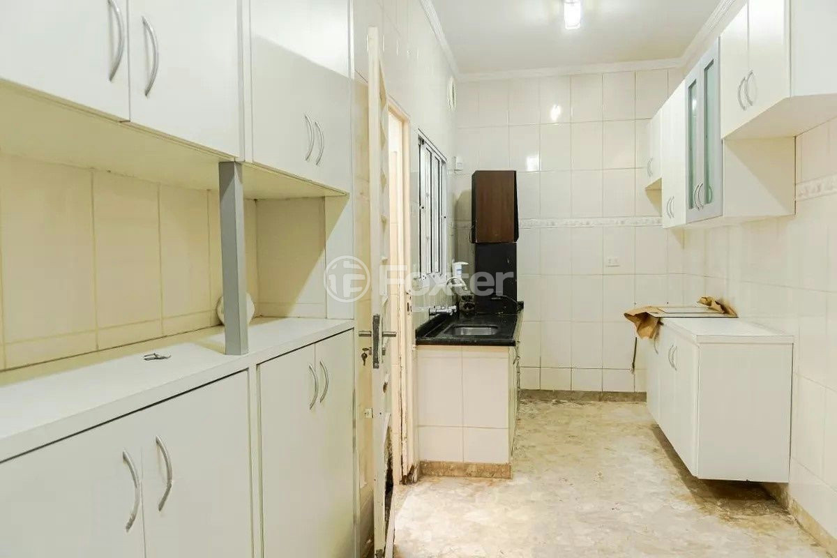 Casa à venda com 2 quartos, 100m² - Foto 6