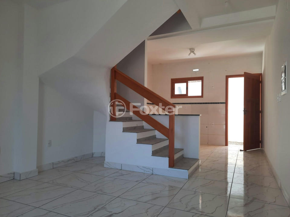 Casa à venda com 2 quartos, 86m² - Foto 2