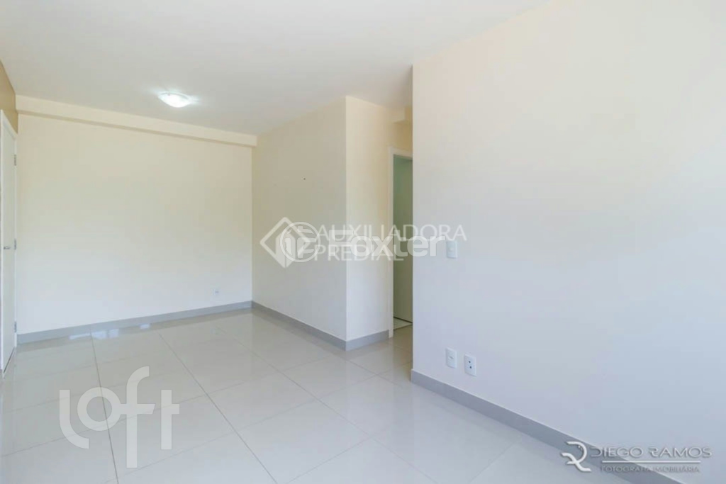 Apartamento à venda com 3 quartos, 61m² - Foto 1