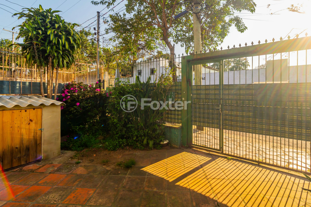 Casa à venda com 4 quartos, 100m² - Foto 23