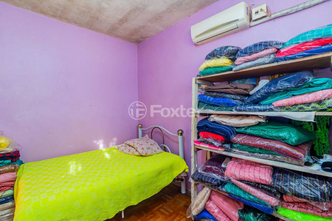 Casa à venda com 4 quartos, 100m² - Foto 16