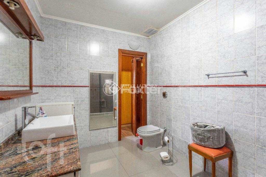 Casa à venda com 6 quartos, 432m² - Foto 50