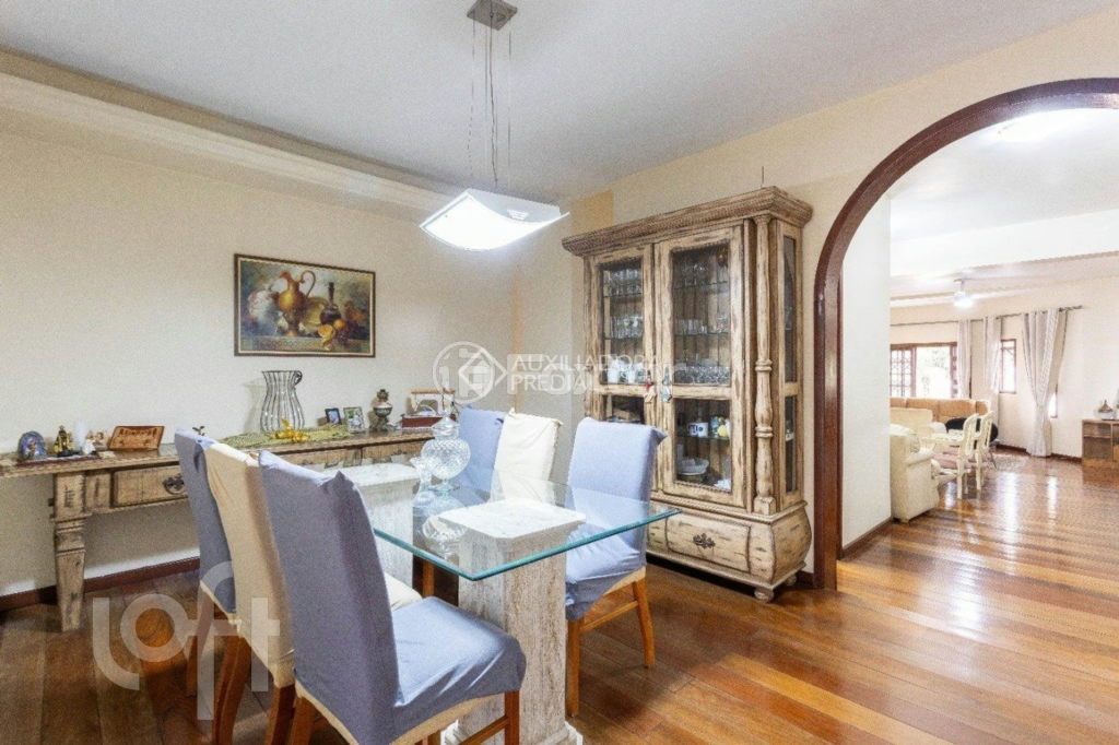 Casa à venda com 6 quartos, 432m² - Foto 4
