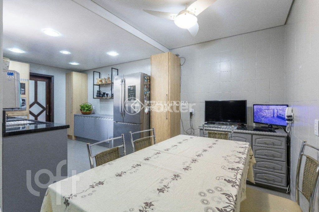 Casa à venda com 6 quartos, 432m² - Foto 12