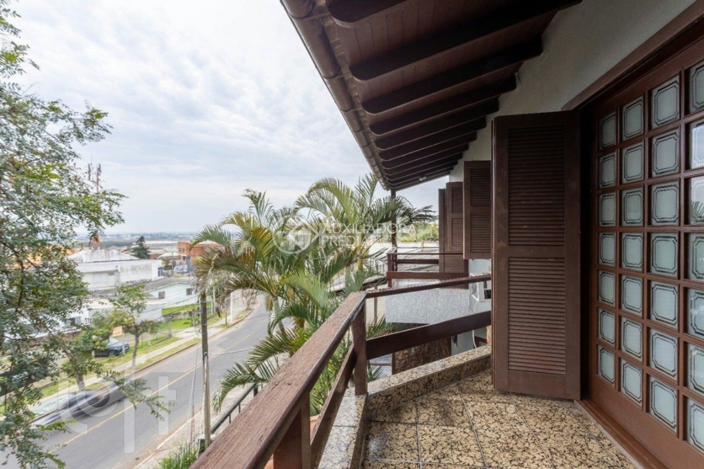 Casa à venda com 6 quartos, 432m² - Foto 37