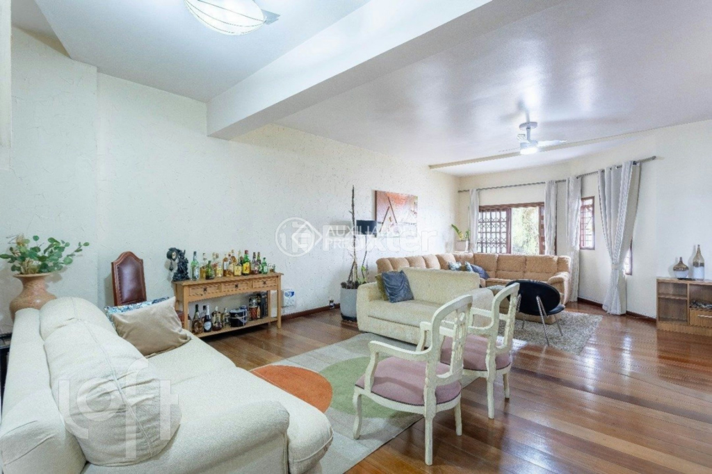 Casa à venda com 6 quartos, 432m² - Foto 6