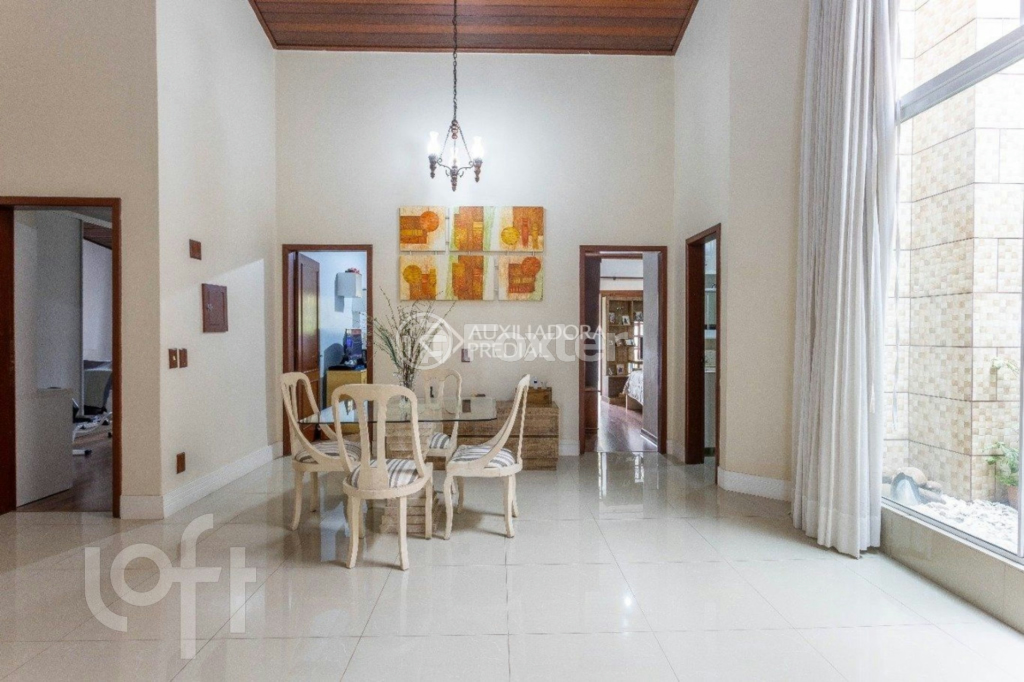 Casa à venda com 6 quartos, 432m² - Foto 21
