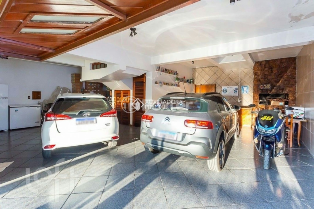 Casa à venda com 6 quartos, 432m² - Foto 55